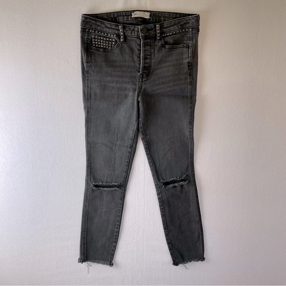 FREE PEOPLE Studded High Rise Frayed Hem Crop Ripped Skinny Black Jeans Sz 27